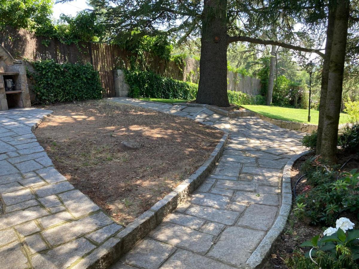 Gran chalet con piscina en Navacerrada Exterior foto